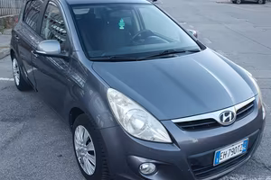 Hyundai i20 1.2 benzina 2011