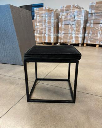 Sgabello / Pouf moderno in metallo con seduta imbo