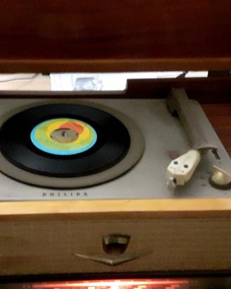 antica radiogiradischi Philips mod Alfiere 