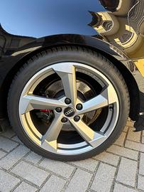 Cerchi + gomme audi 18