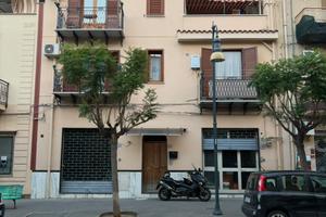 Locale commerciale Corso Filangeri