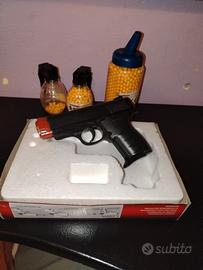 pistola giocattolo a pallini 