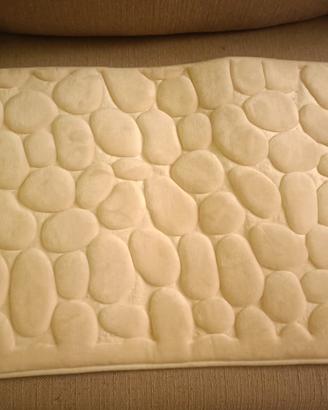 Tappeto bianco 