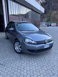 Volkswagen Golf 1.6 TDI DPF 5p. Highline