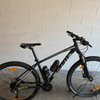 Giant Talon M