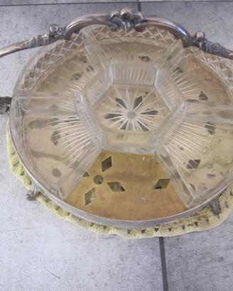Centrotavola antico in metallo argentato cristallo