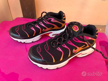 Squalo top rosa nike