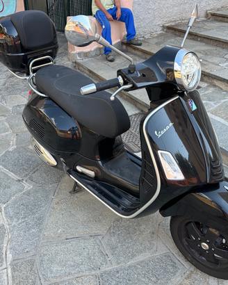 Piaggio Vespa GTS Super 300 - 2020