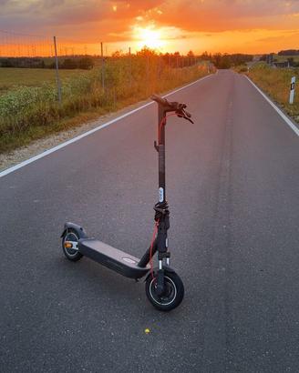 Xiaomi Electric Scooter 5 Pro – Come nuovo