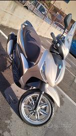 Piaggio Beverly 300 - 2021