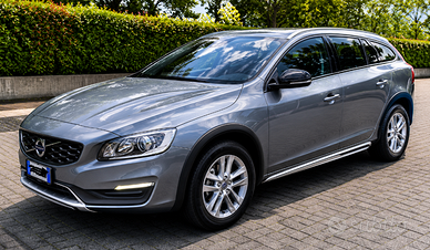VOLVO V60 Cross Country 2.0 D3 150CV Auto - ACC Ad