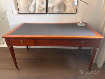 Scrivania antica, stile Direttorio, piano in pelle
