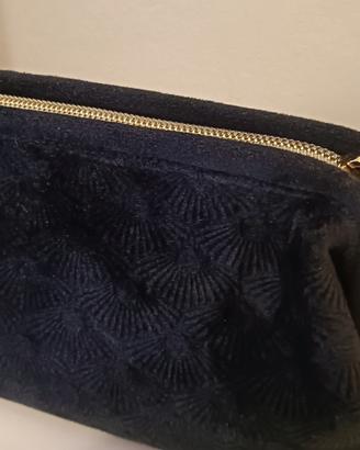 pochette SHISEIDO 