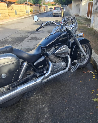 Honda shadow 750