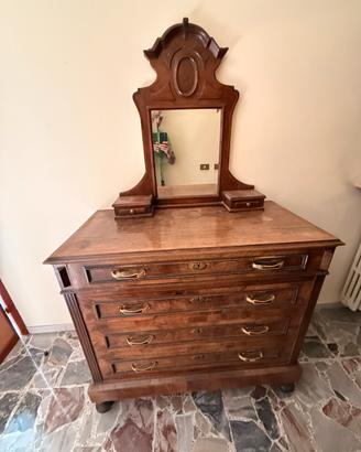 Cassettiera (madia)