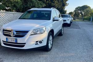 Volkswagen Tiguan 2.0 TSI 4MOTION DSG Sport & Styl