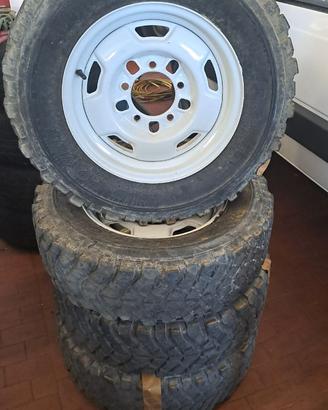 CERCHI+GOMME TASSELLATE SUSZUKI SAMURAI-SJ-SANTANA