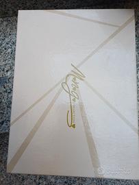 sandalo con zeppa e platoun