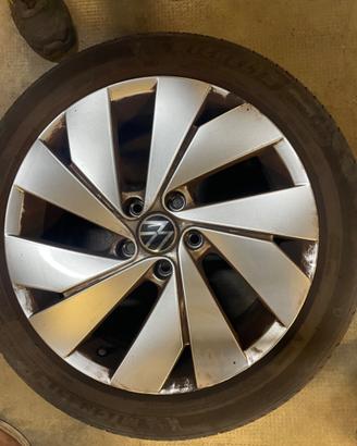 Cerchi originali Golf 17" con gomme estive