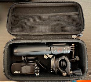 GoPro Volta grip con custodia