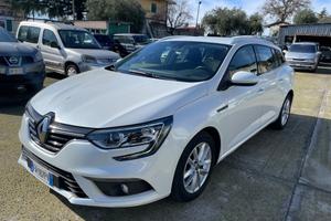 Renault Megane Mégane Sporter dCi 8V 110 CV EDC En