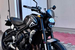 TRIUMPH TRIDENT 660 IN PERFETTE CONDIZIONI