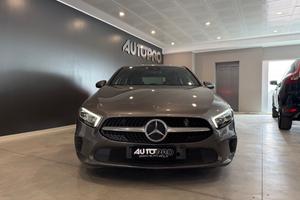 MERCEDES-BENZ A 180 d Automatic Business