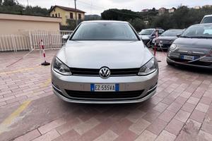 Volkswagen Golf 2.0 TDI 5p. 4MOTION Highline BlueM