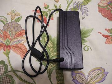 alimentatore caricabatteria pc vintage