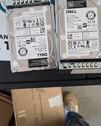 2 Hard disk SAS per Dell 2,4 TB