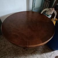 Tavolo rotondo in radica