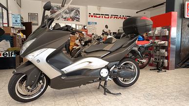 Yamaha T Max - 2012