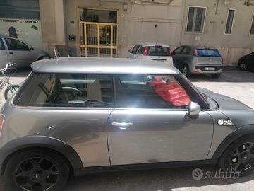 MINI Mini (R56) - 2010