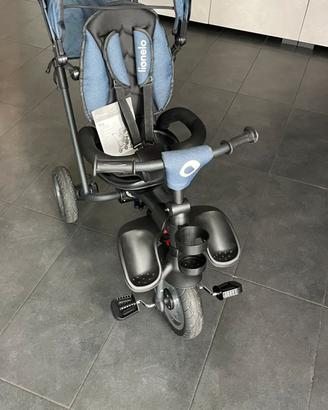 Passeggino triciclo