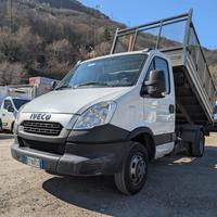 IVECO Daily 35C11 ribaltabile trilaterale
