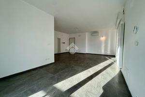 4 LOCALI A RIMINI