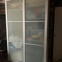 Guardaroba IKEA ante scorrevoli