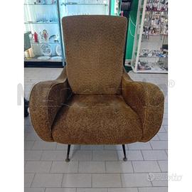 POLTRONA MODERNARIATO