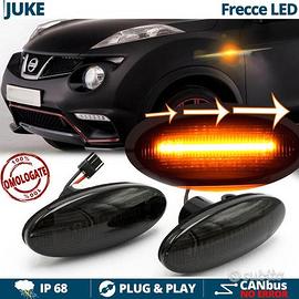 Frecce LED Dinamiche Laterali per Nissan Juke Nere