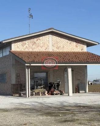 Immobile di 220 m² a Cesena