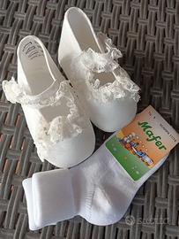 Scarpine bimba neonata