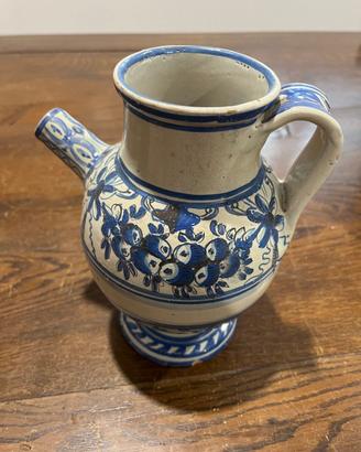 Caraffa Antica in ceramica decorata