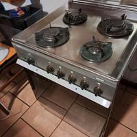 Cucina IGNIS  color inox 4 fuochi