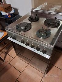 Cucina IGNIS  color inox 4 fuochi