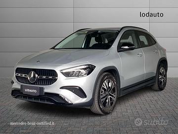 Mercedes-Benz GLA 200 d Auto Progressive Adva...