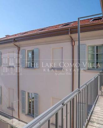 Appartamento di 223 m² con 4 locali e box auto a C