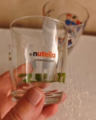 Due bicchieri Nutella calcio e mondiali 2006