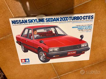 Tamiya 24374 Nissan Skyline 2000 Turbo 1/24 kit