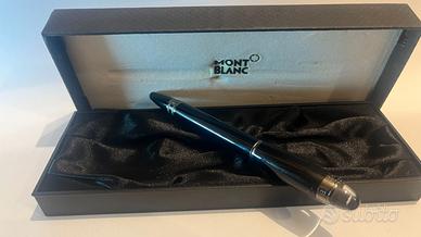 Penna Montblanc Starwalker black cosmos fine liner