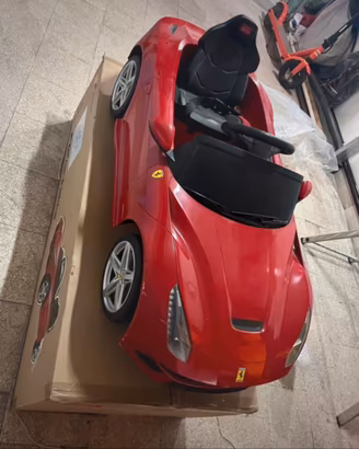 Macchina elettrica da bambini